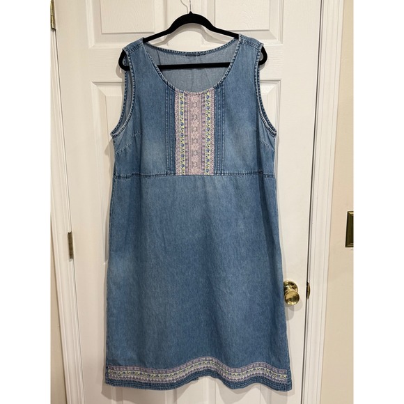 Dresses & Skirts - VTG Denim Jumper Dress Floral Lace Bib Midi Sleeveless Blue Cotton 90s XL 2XL
